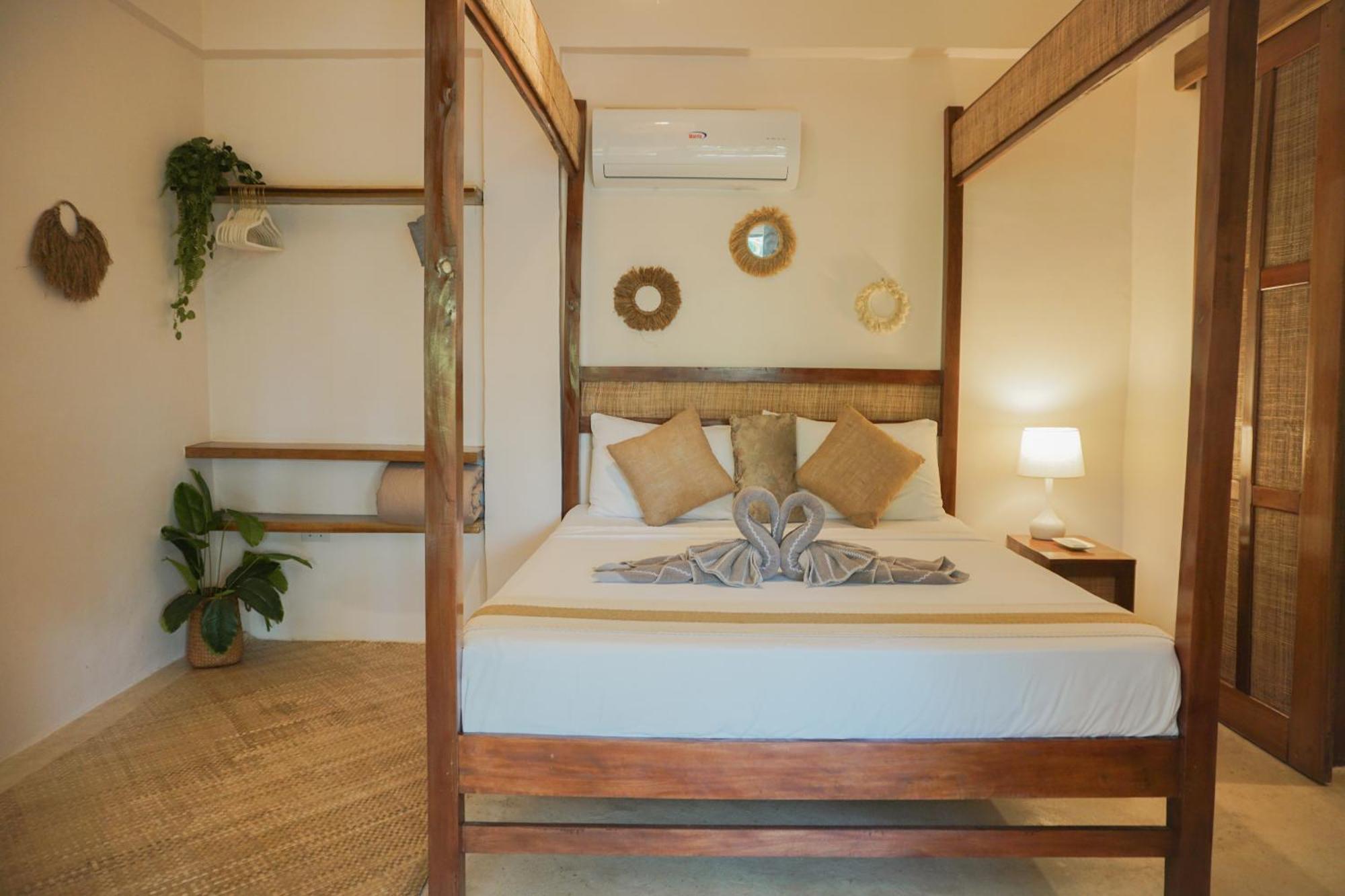 Greenhouse Siargao Roadside Boutique Apartments General Luna  Exterior photo
