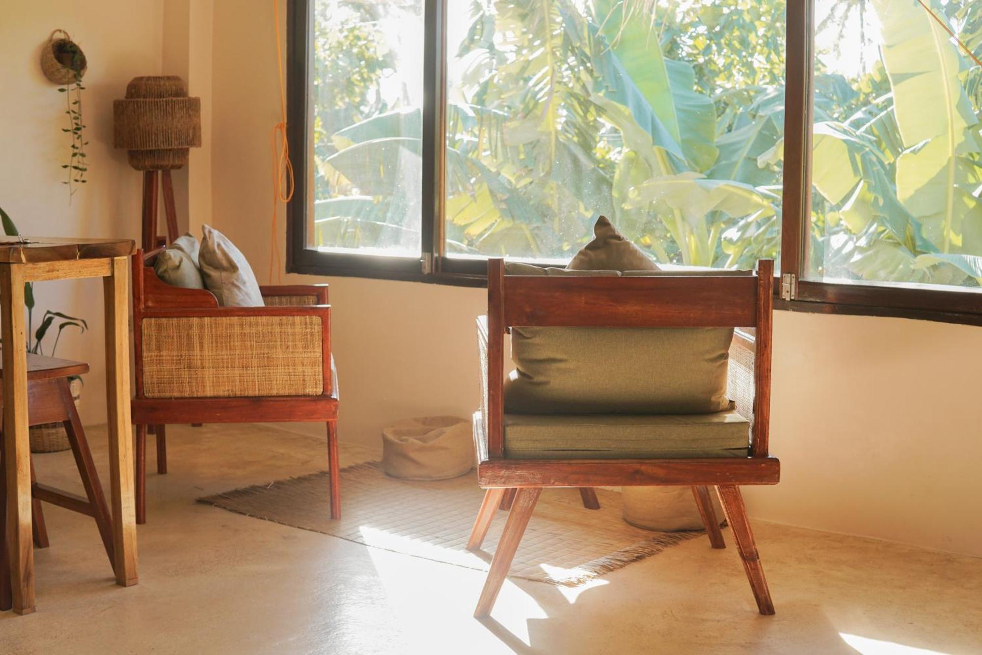 Greenhouse Siargao Roadside Boutique Apartments General Luna  Exterior photo