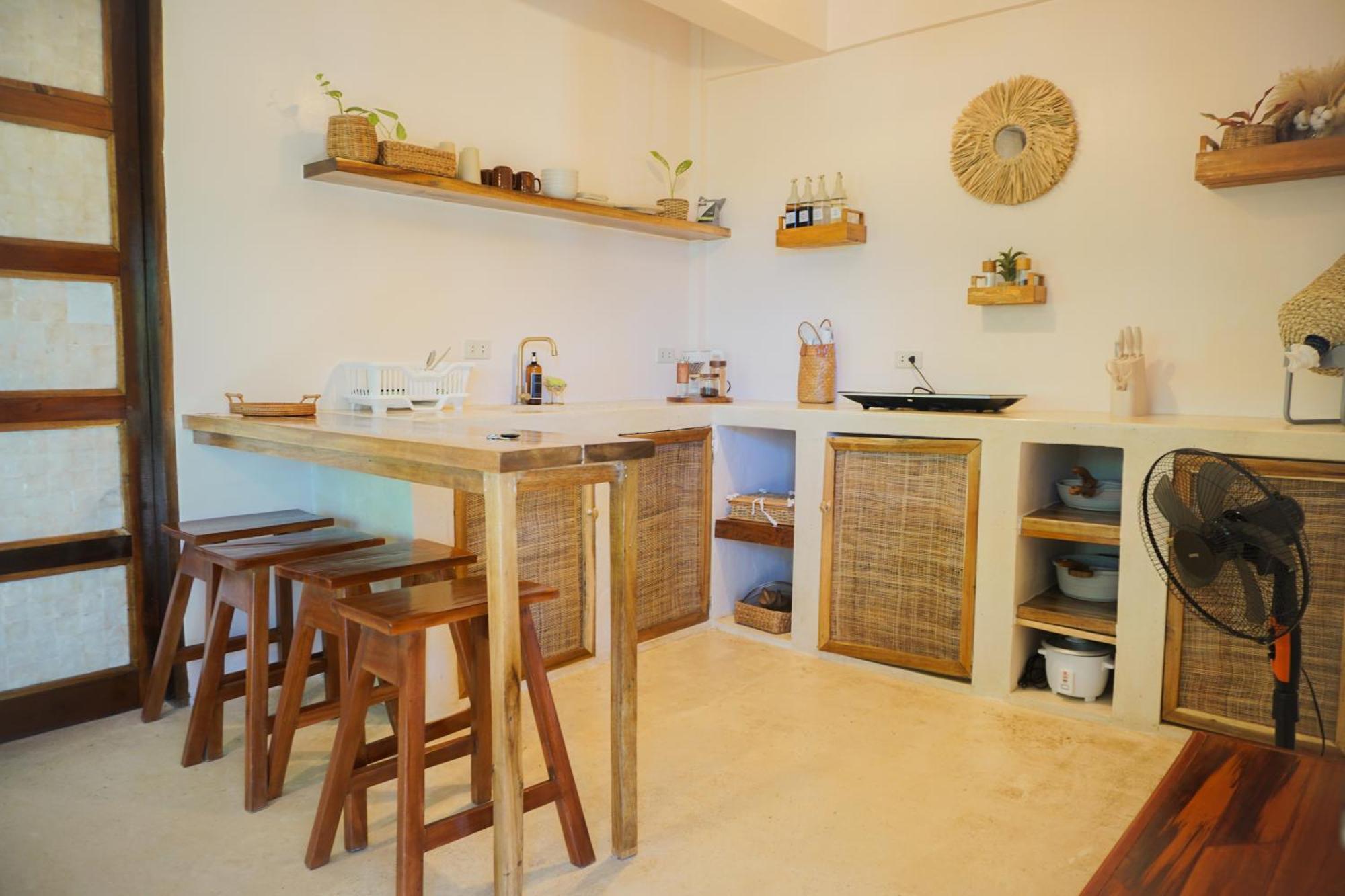 Greenhouse Siargao Roadside Boutique Apartments General Luna  Exterior photo