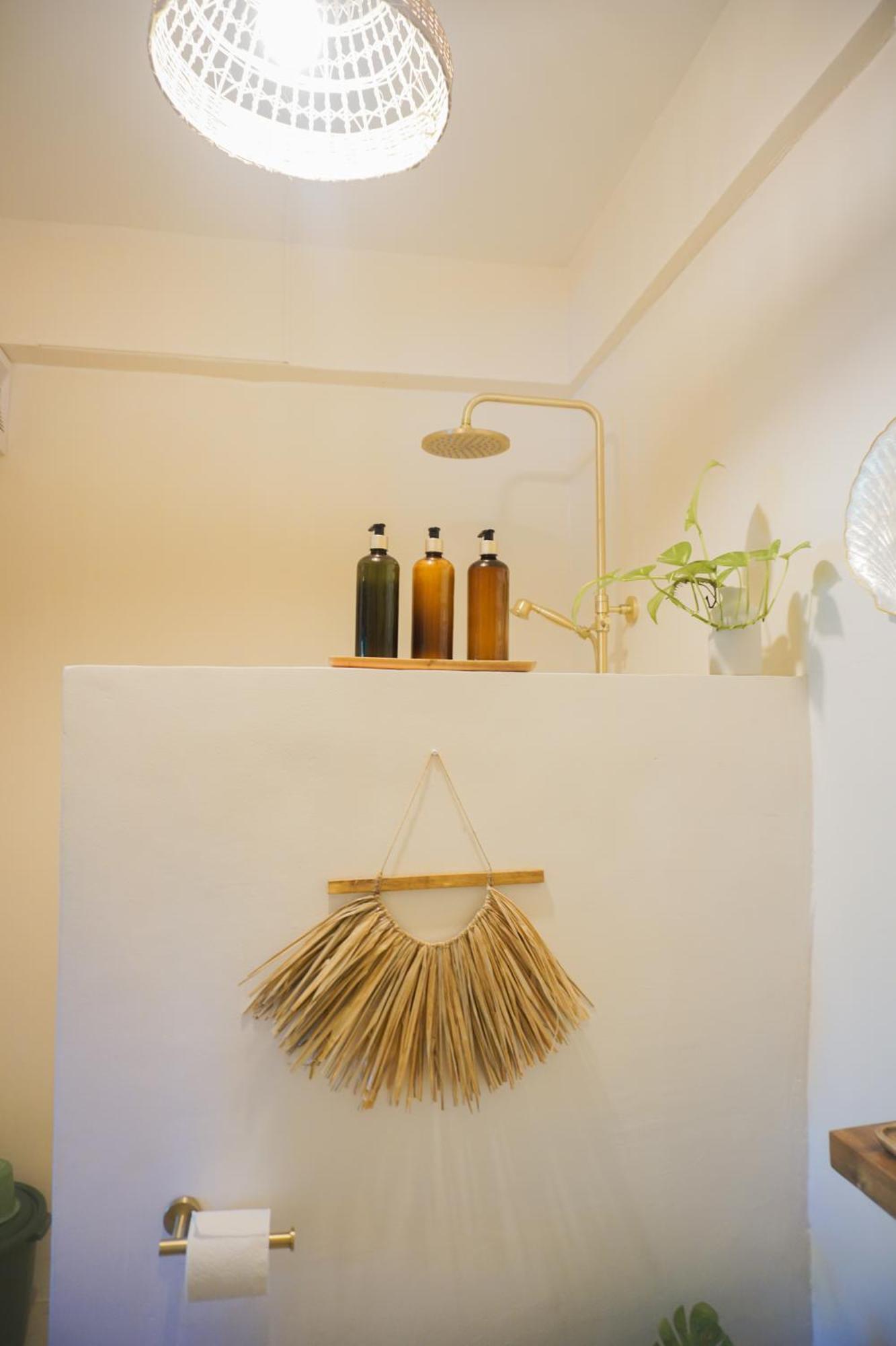 Greenhouse Siargao Roadside Boutique Apartments General Luna  Exterior photo