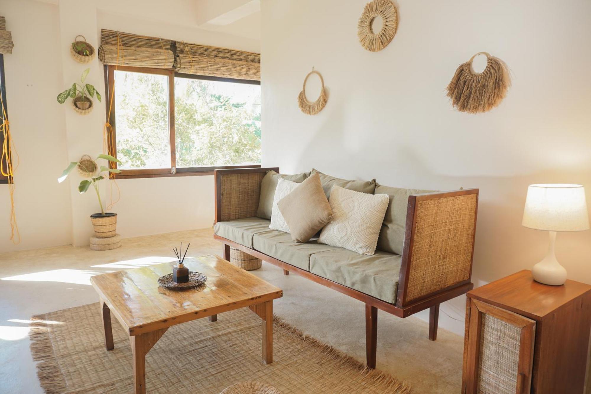 Greenhouse Siargao Roadside Boutique Apartments General Luna  Exterior photo