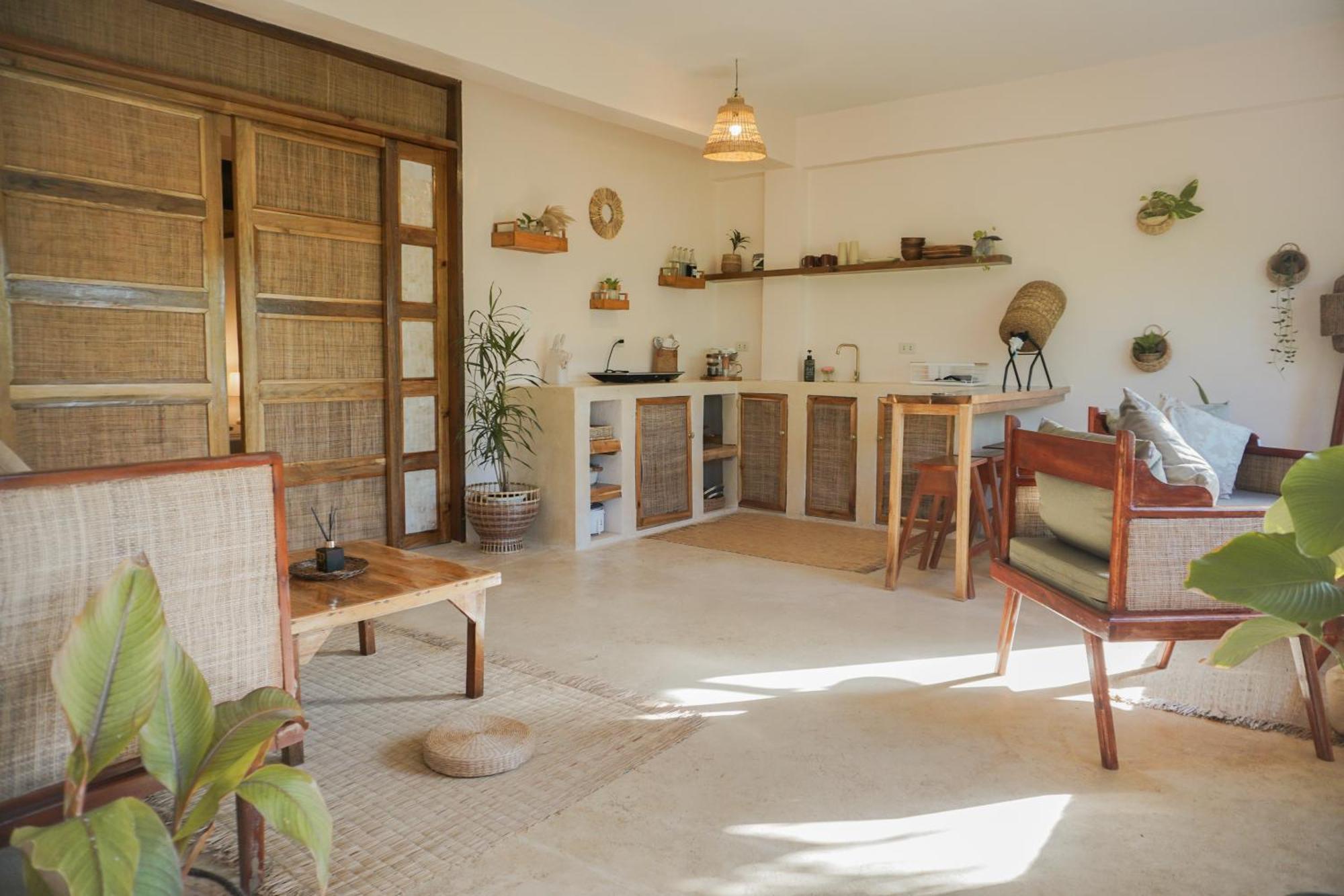 Greenhouse Siargao Roadside Boutique Apartments General Luna  Exterior photo