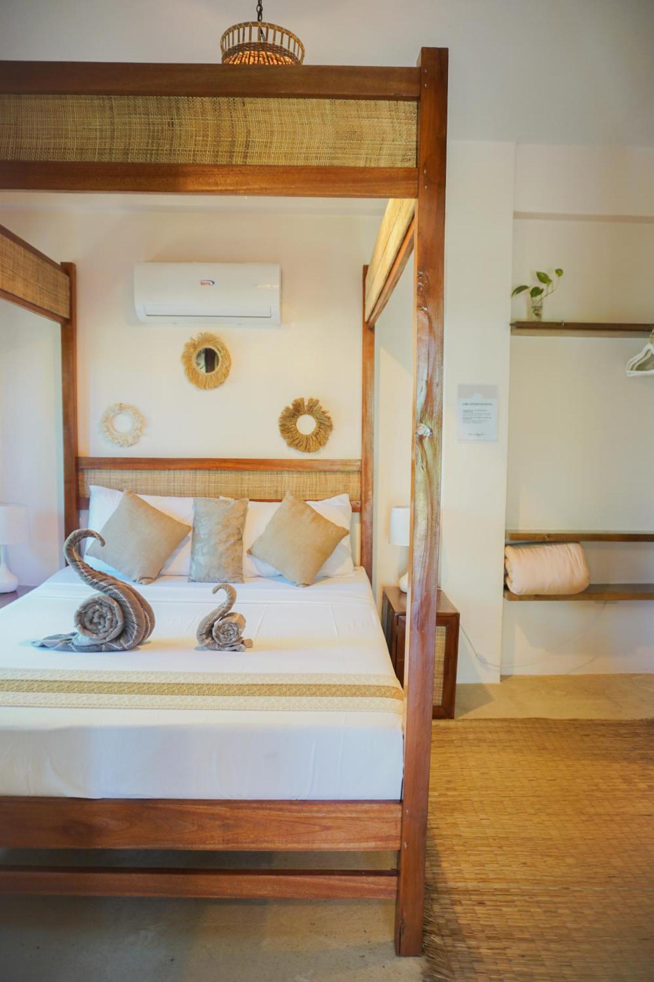 Greenhouse Siargao Roadside Boutique Apartments General Luna  Exterior photo